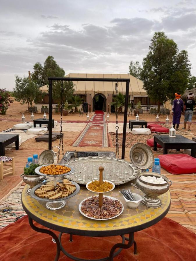 Erg Chebbi Sahara Camp Hotel Мерцуга Екстериор снимка