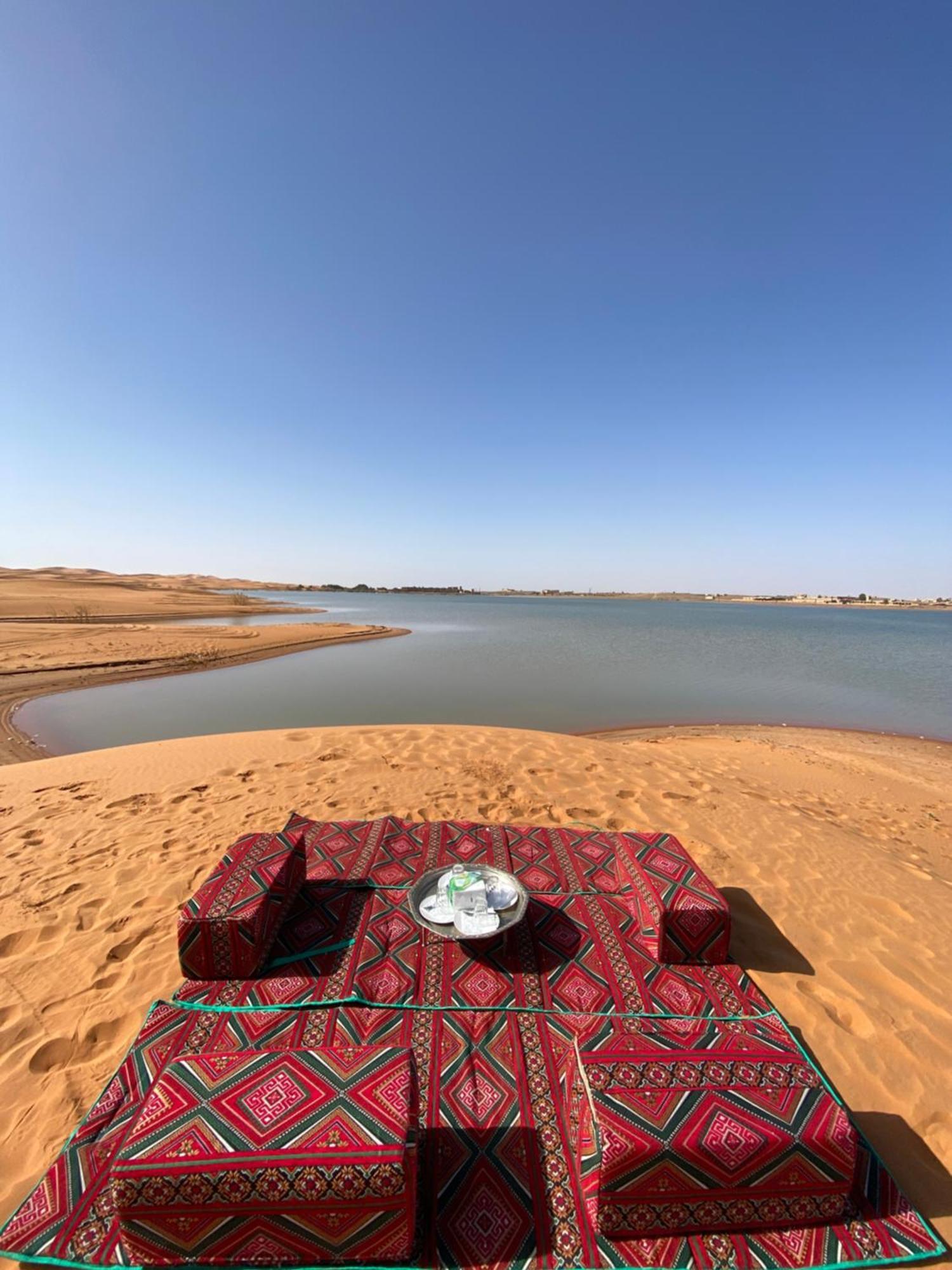 Erg Chebbi Sahara Camp Hotel Мерцуга Екстериор снимка