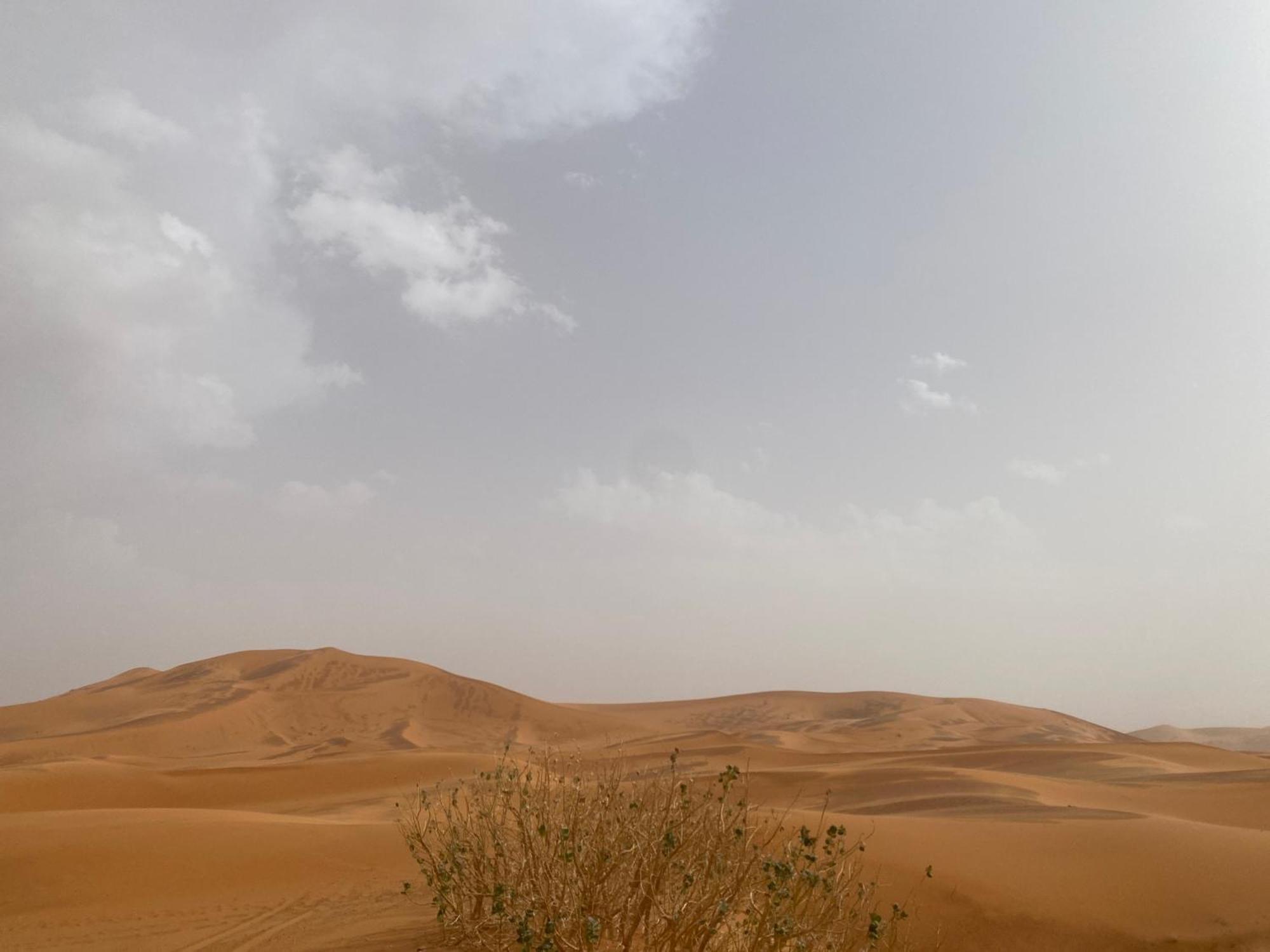 Erg Chebbi Sahara Camp Hotel Мерцуга Екстериор снимка